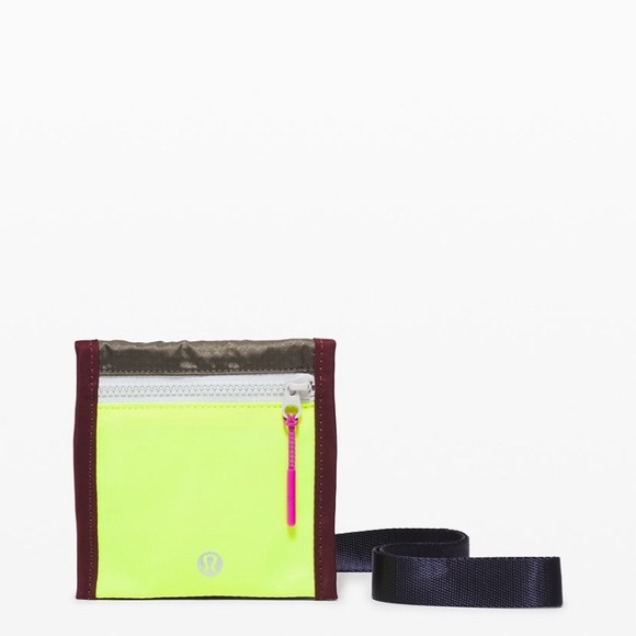lululemon athletica Handbags - ever ready cross body wallet